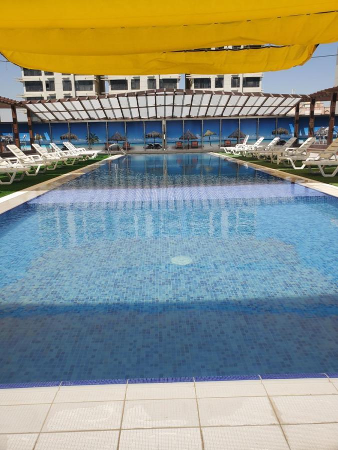 Al Kout Beach Hotel Koeweit Buitenkant foto