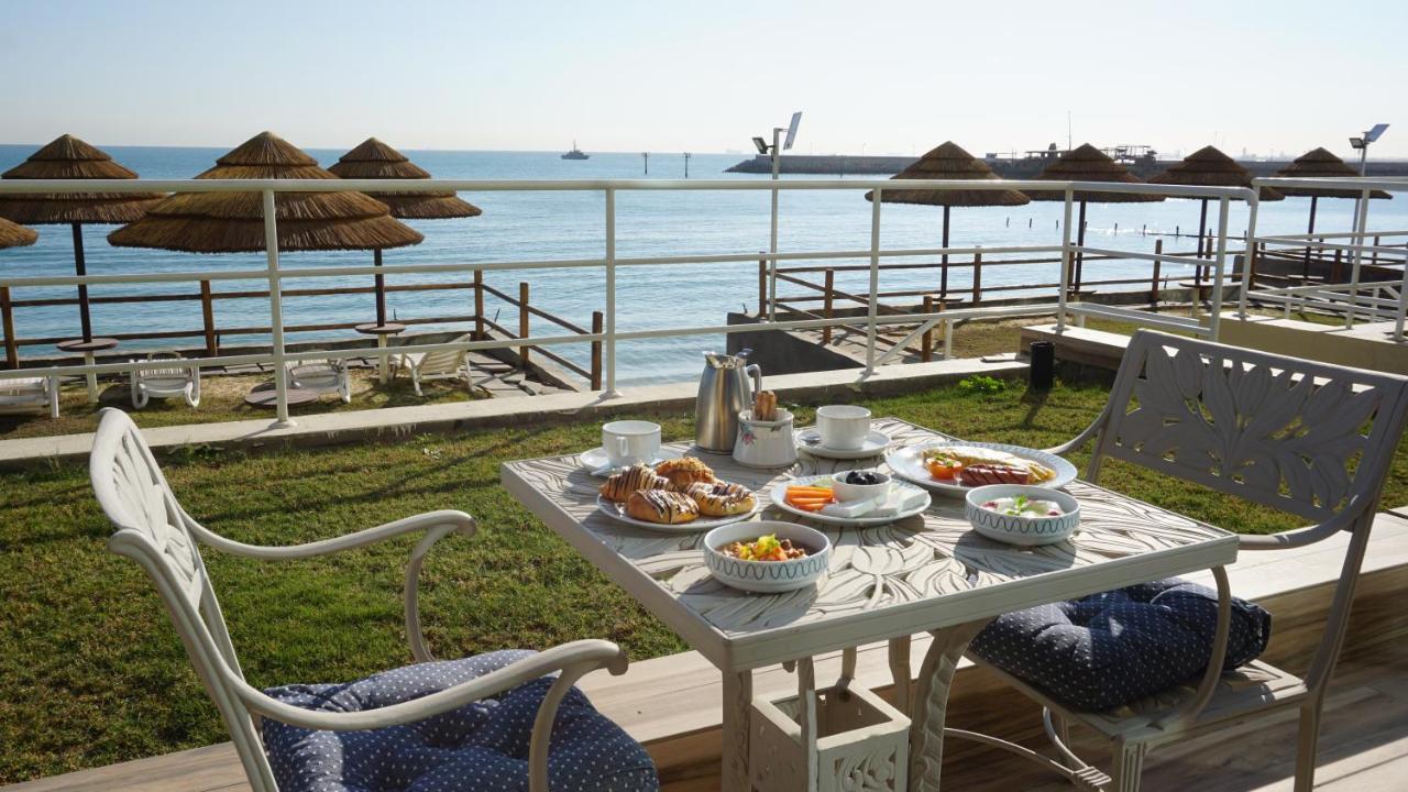 Al Kout Beach Hotel Koeweit Buitenkant foto